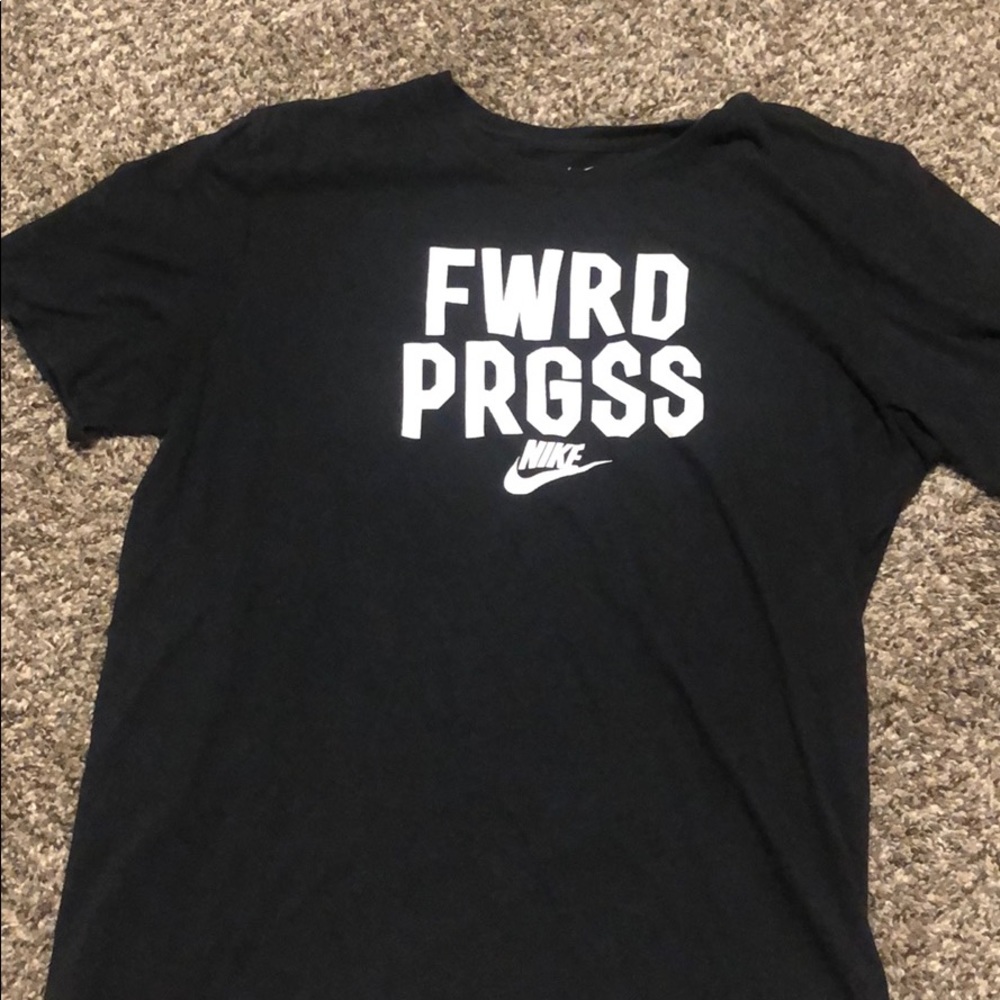 Nike T-shirt